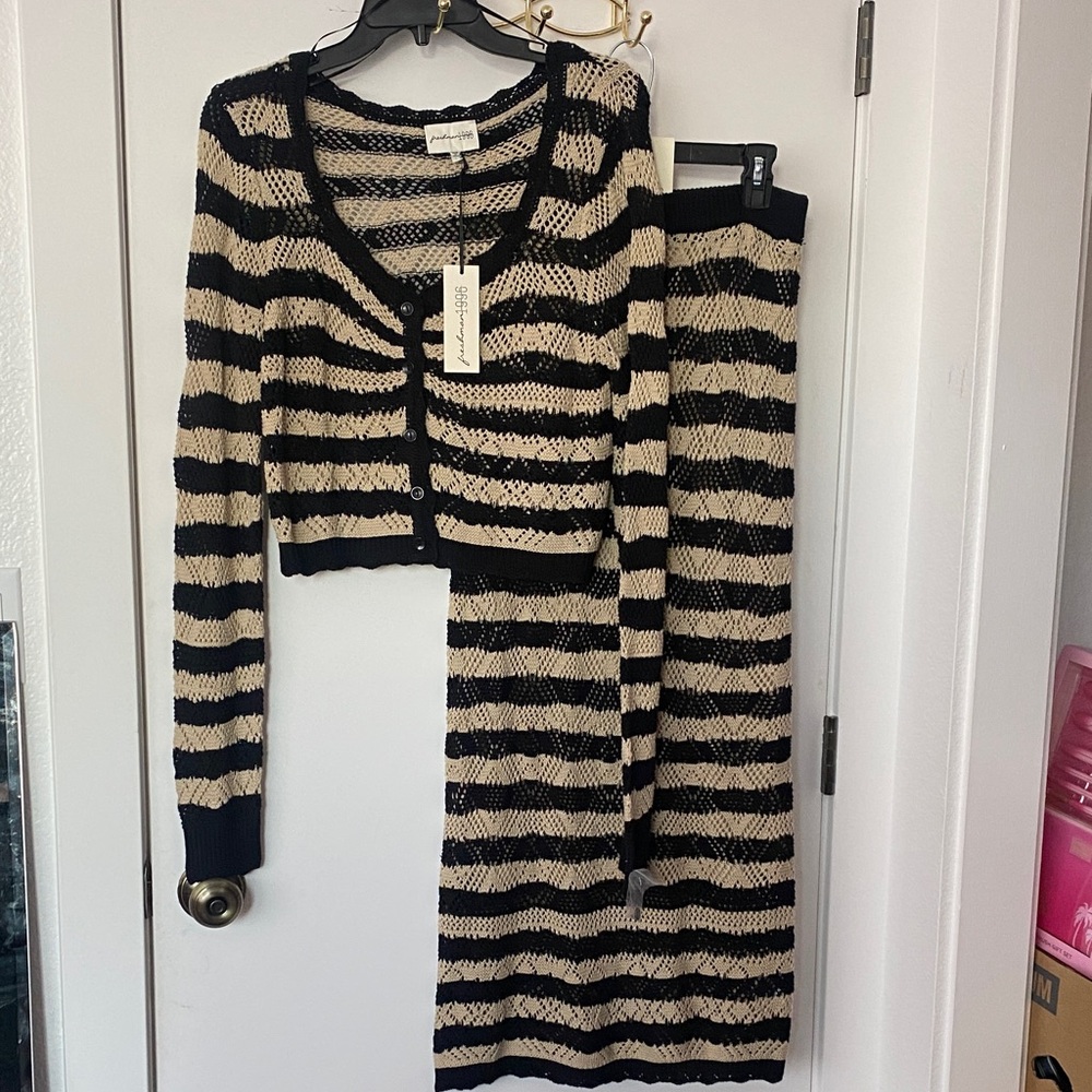 FRESHMAN 1996 Black and Cream Knitwear Set NWT! 🖤